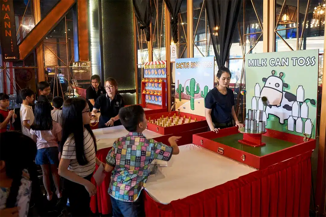 Game booth rental in Singapore by Partyfans.