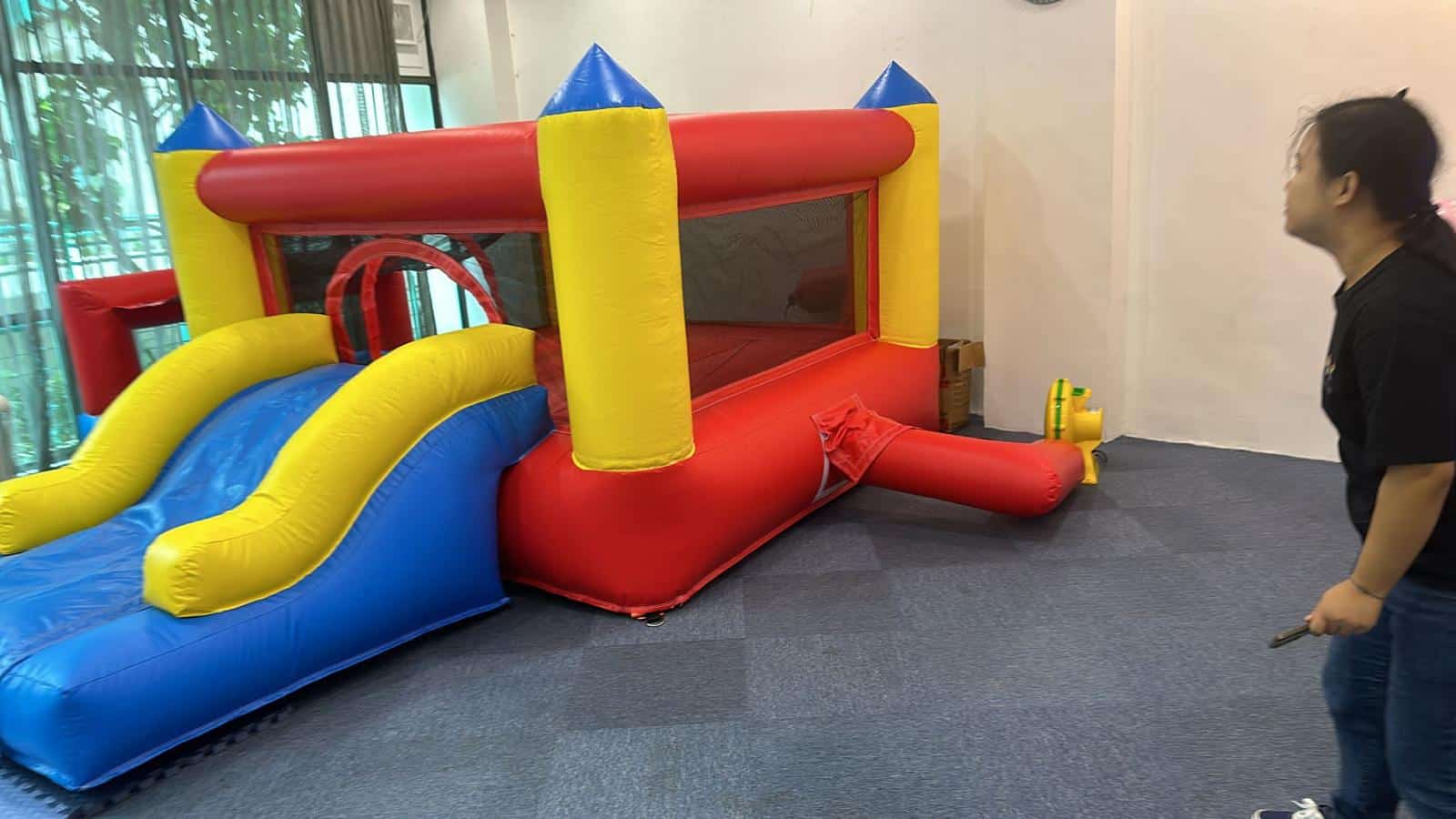 kids party bouncy castle singapore