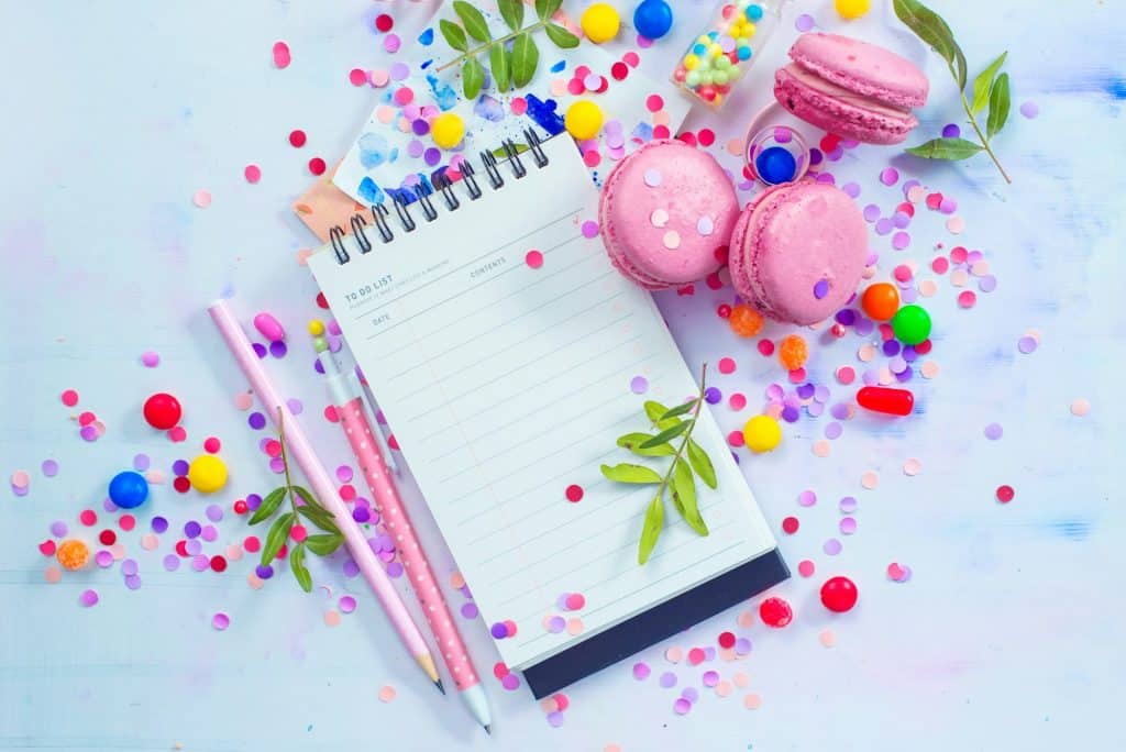 Organize a party