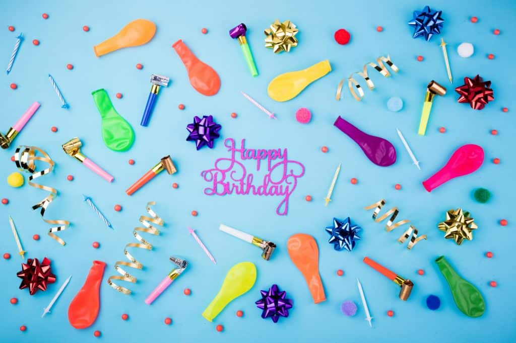 Simple Yet Elegant Birthday Decorations