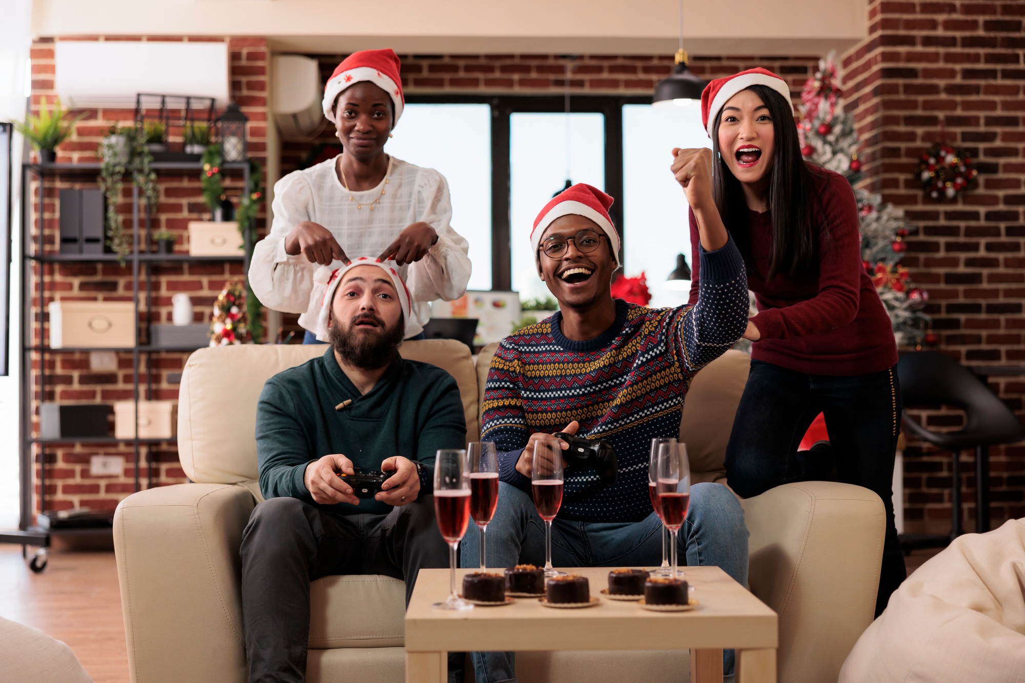 winter-themed parties for January
